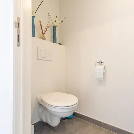 Emily - 0401 + Park. Middelkerke