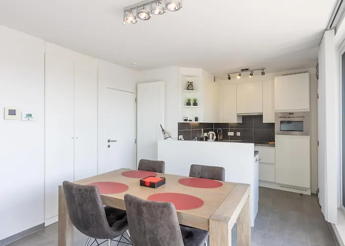 Apartamento Emily - 0401 + Park. *